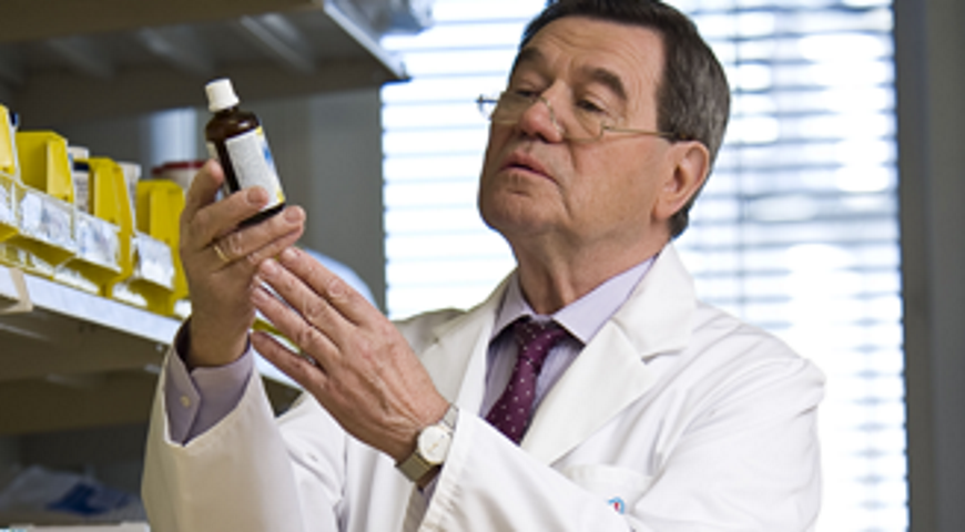 Najważniejszy z ekspertow medycyny mitochondrialnej – Dr Franz Enzmann